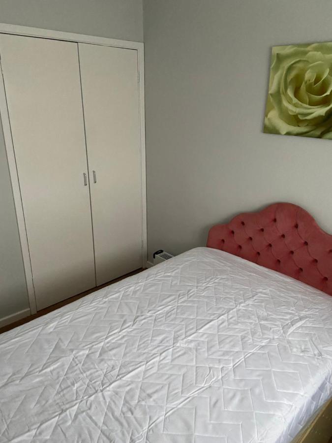 Casa vacanze 3 Bedroom House With Balcony Close To